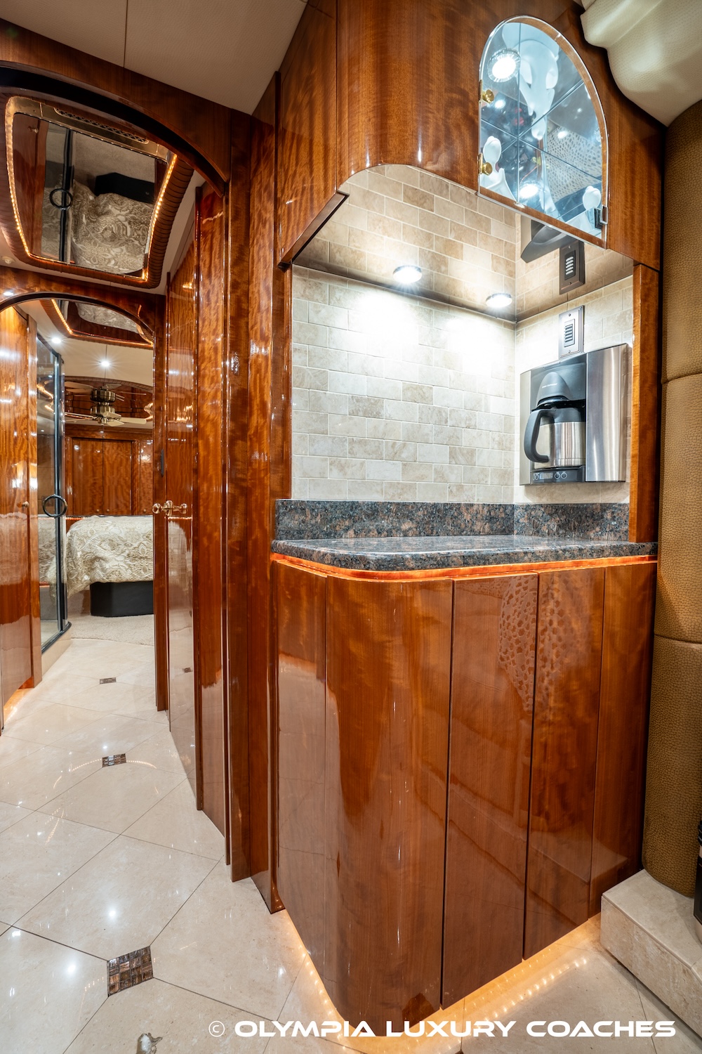 2010 Prevost Millennium H3-45 For Sale