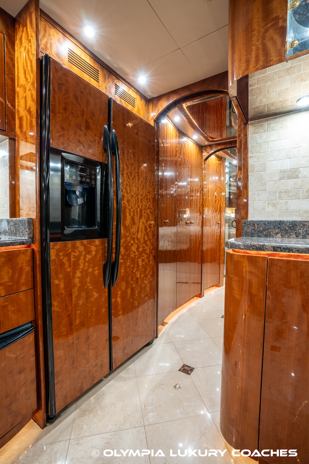 2010 Prevost Millennium H3-45 For Sale