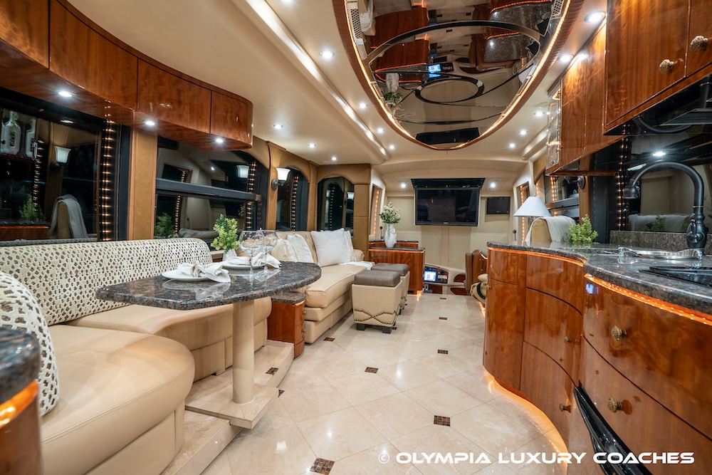 2010 Prevost Millennium H3-45 For Sale