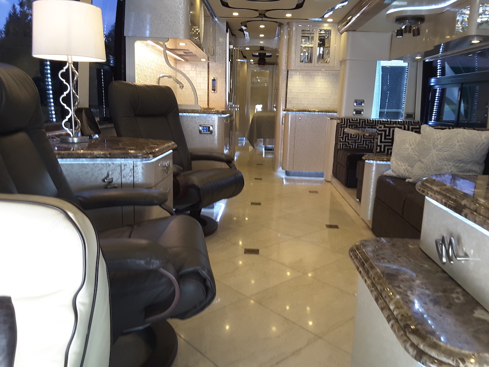 2011 Prevost Featherlite H3-45 For Sale