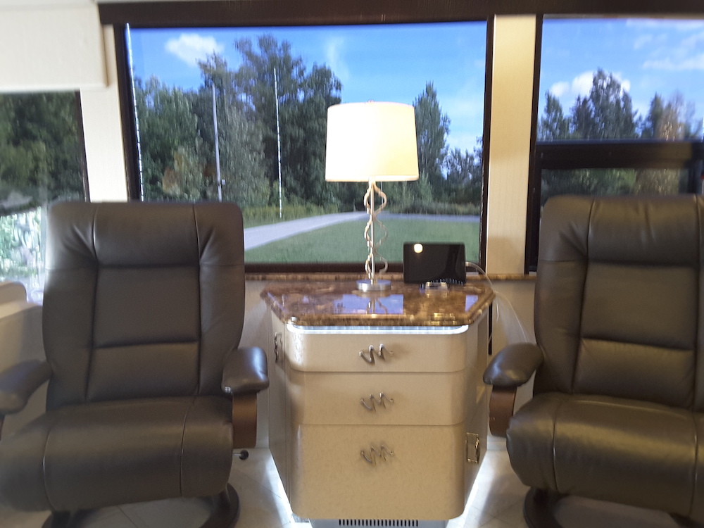 2011 Prevost Featherlite H3-45 For Sale