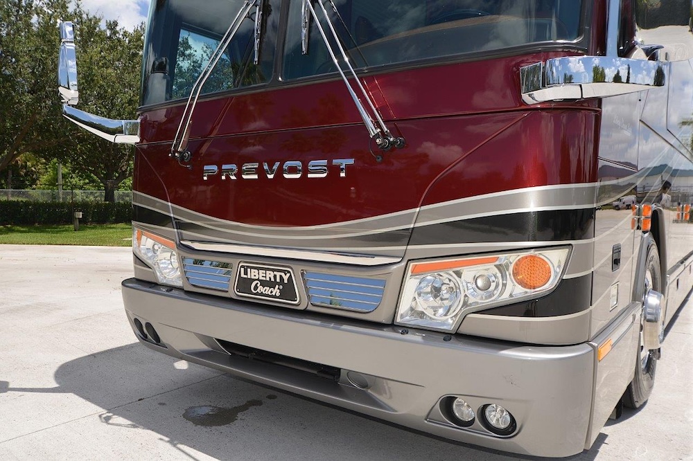 2011 Prevost Liberty H3-45 For Sale