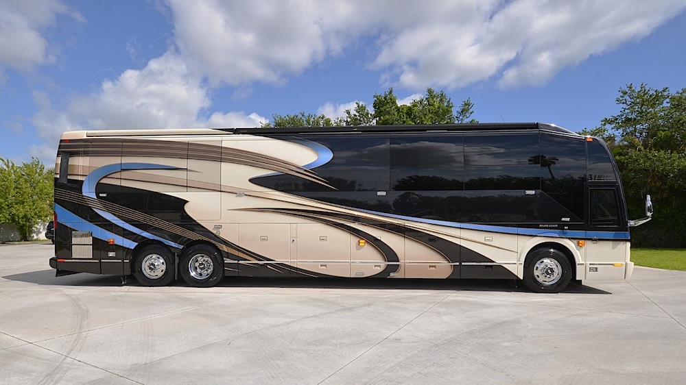 2012 Prevost Liberty H3-45 For Sale
