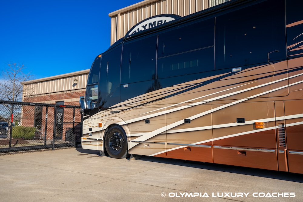 2013 Prevost Liberty H3-45 For Sale