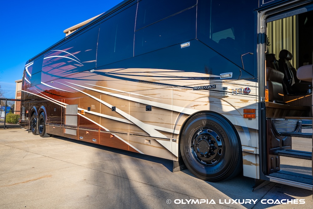 2013 Prevost Liberty H3-45 For Sale