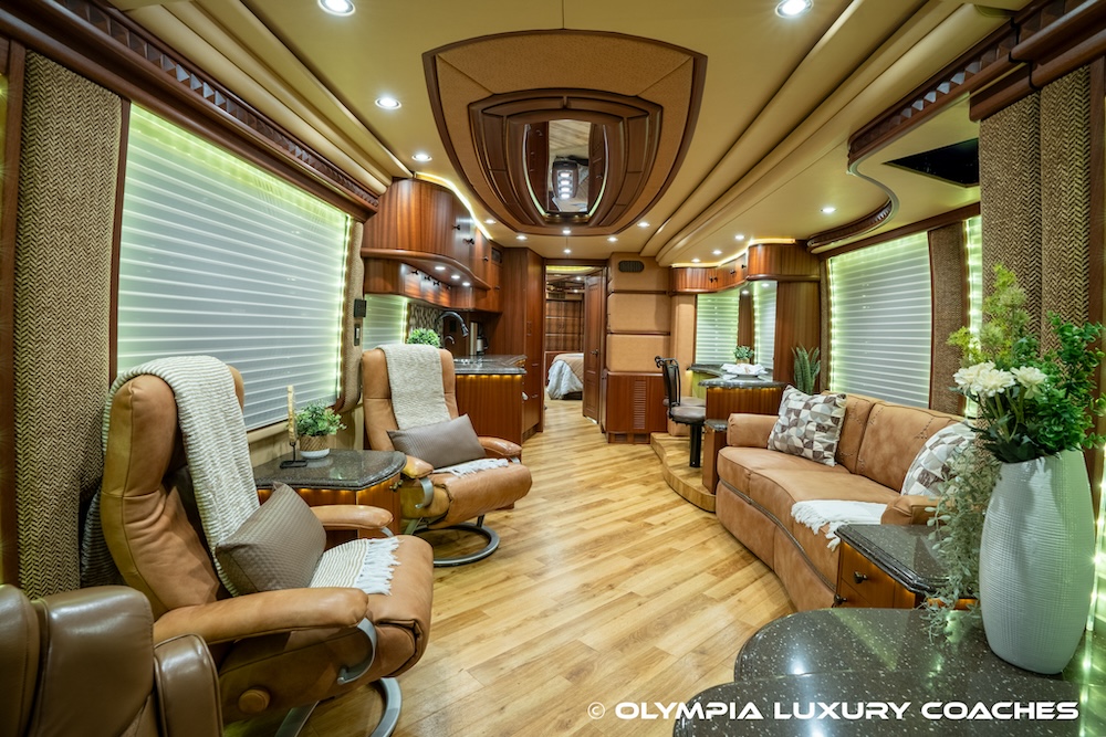 2013 Prevost Liberty H3-45 For Sale