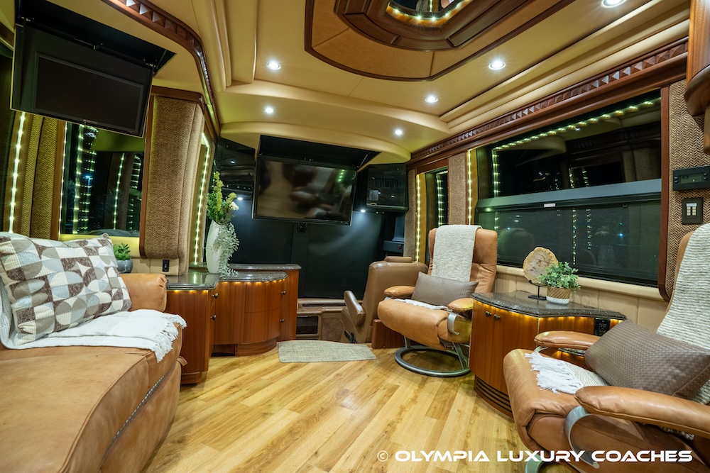 2013 Prevost Liberty H3-45 For Sale