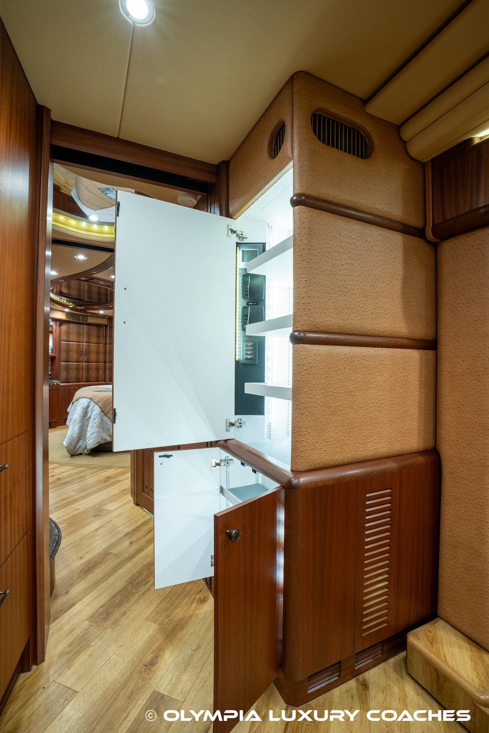 2013 Prevost Liberty H3-45 For Sale