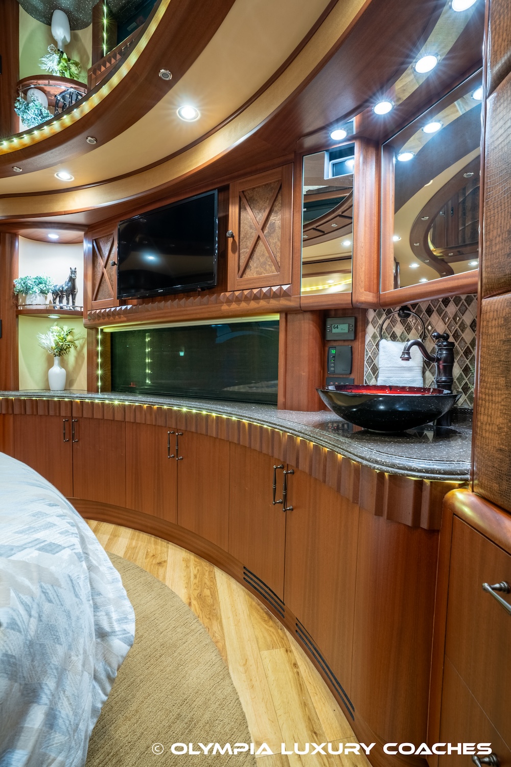 2013 Prevost Liberty H3-45 For Sale