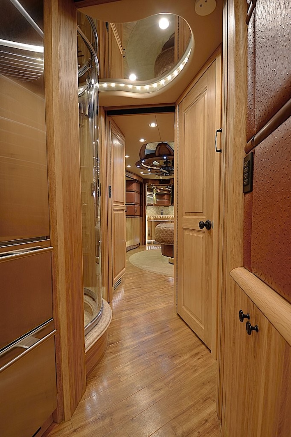 2013 Prevost Liberty H3-45 For Sale