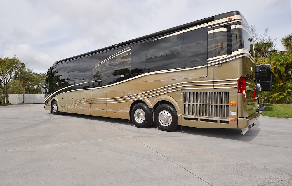 2013 Prevost Liberty H3-45 For Sale