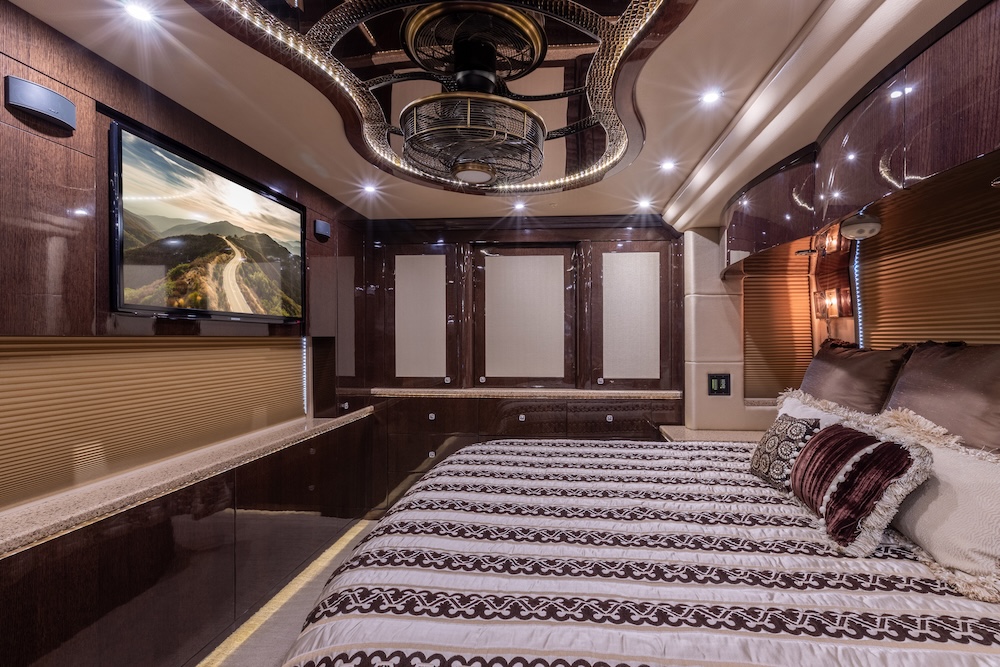 2013 Prevost Millennium H3-45 For Sale