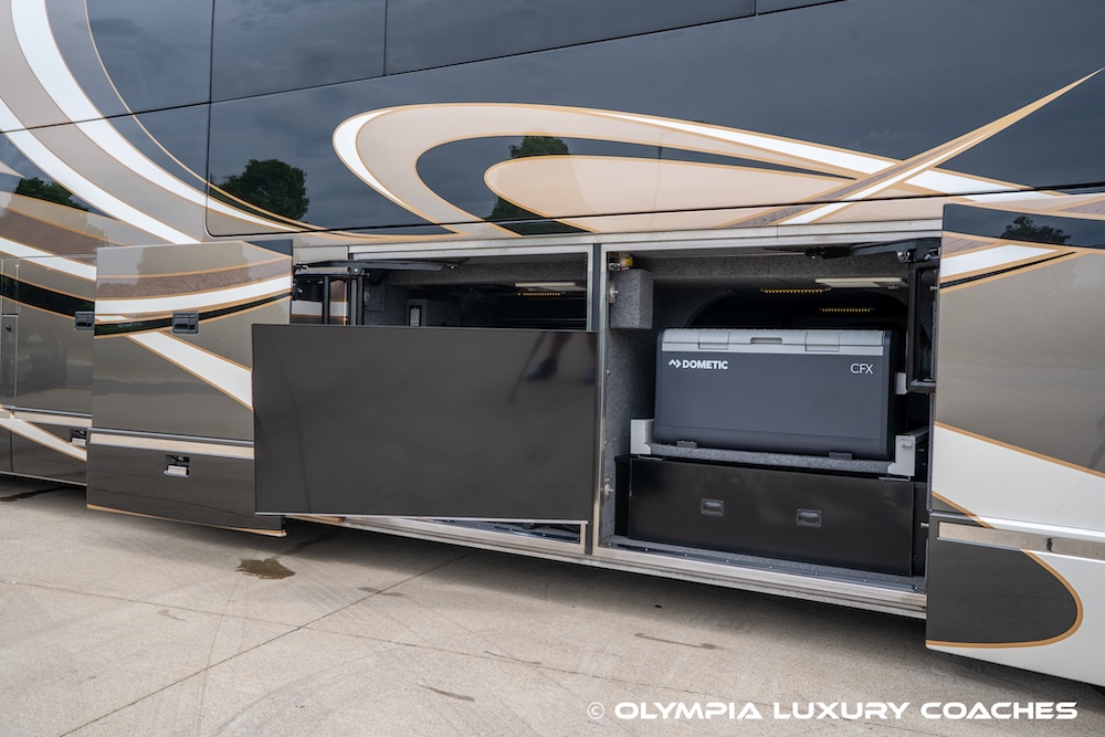 2013 Prevost Millennium H3-45 For Sale
