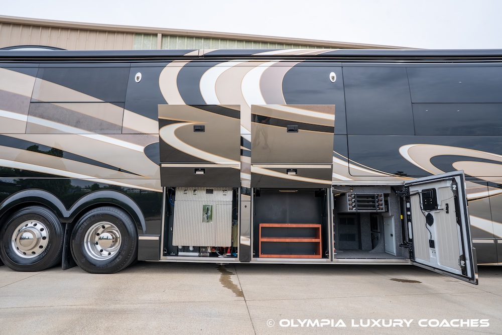 2013 Prevost Millennium H3-45 For Sale