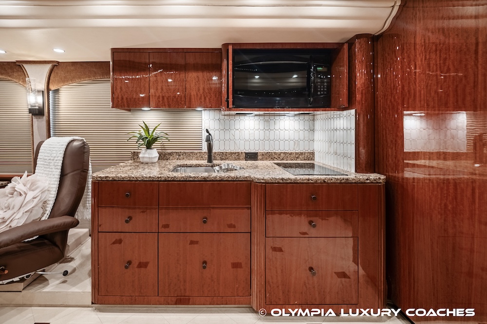 2013 Prevost Millennium H3-45 For Sale