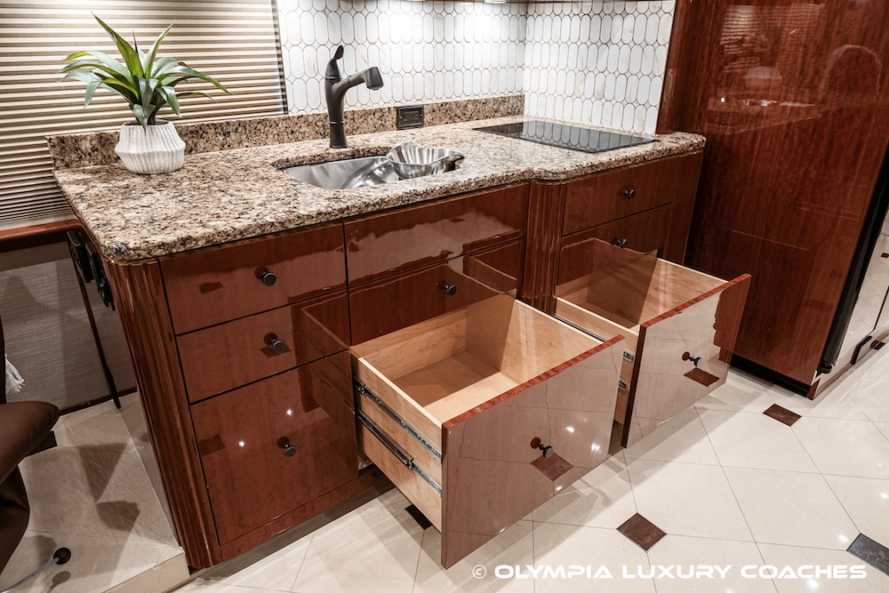 2013 Prevost Millennium H3-45 For Sale