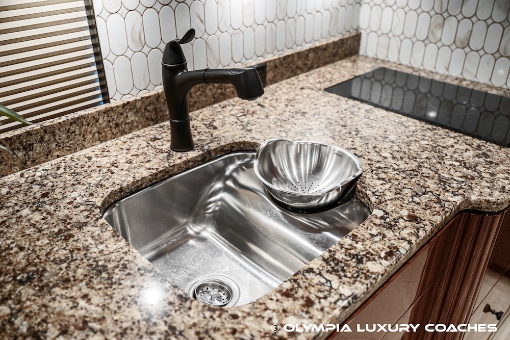 2013 Prevost Millennium H3-45 For Sale
