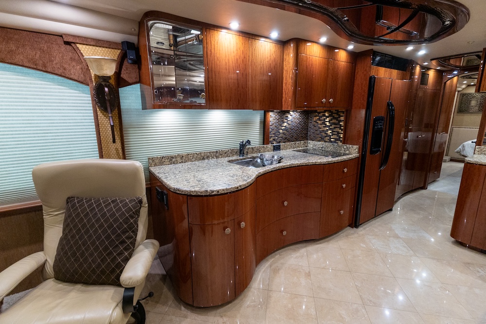 2013 Prevost Millennium H3-45 For Sale