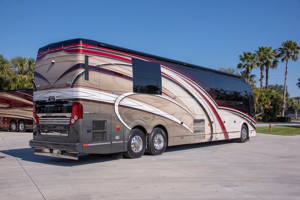 2014 Prevost Liberty H3-45 For Sale