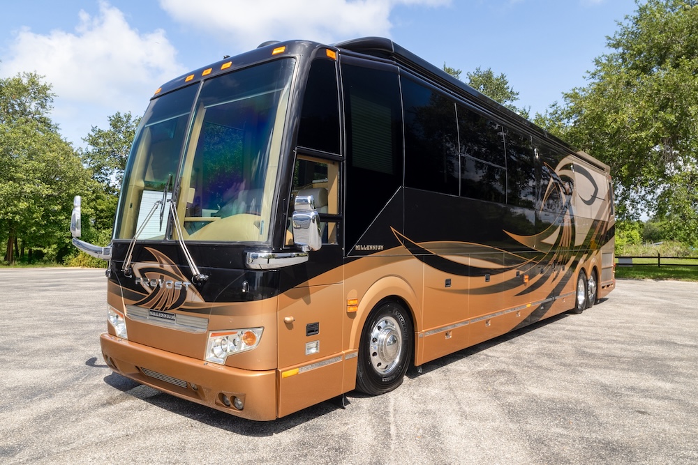 2014 Prevost Millennium H3-45 For Sale