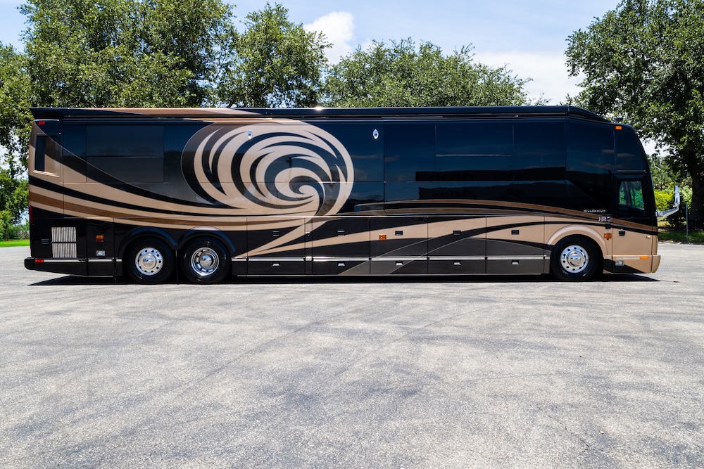 2014 Prevost Millennium H3-45 For Sale