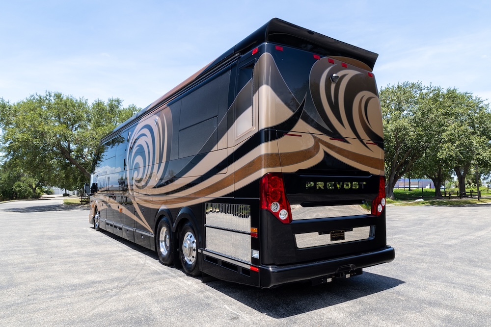 2014 Prevost Millennium H3-45 For Sale