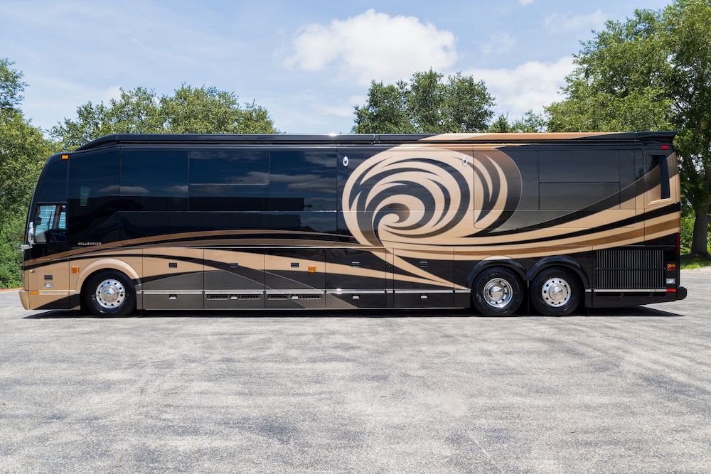 2014 Prevost Millennium H3-45 For Sale