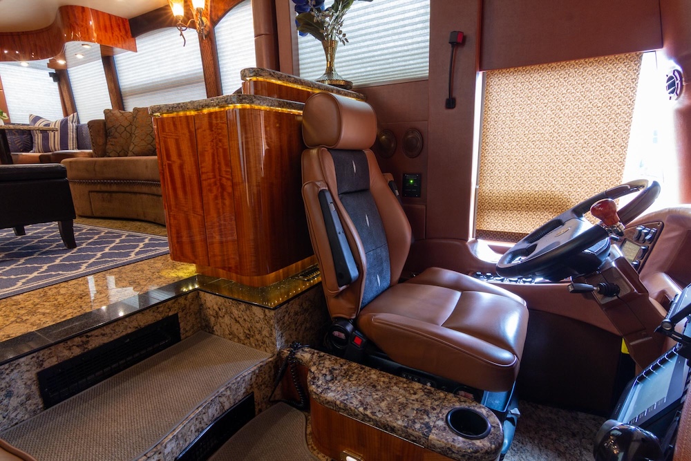 2014 Prevost Millennium H3-45 For Sale