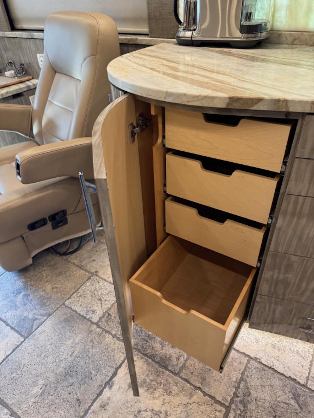 2015 Prevost Florida Coach X3 For Sale