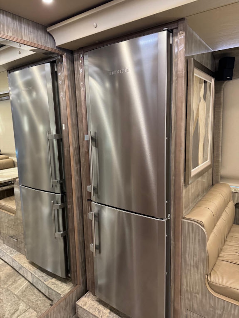 2015 Prevost Florida Coach X3 For Sale