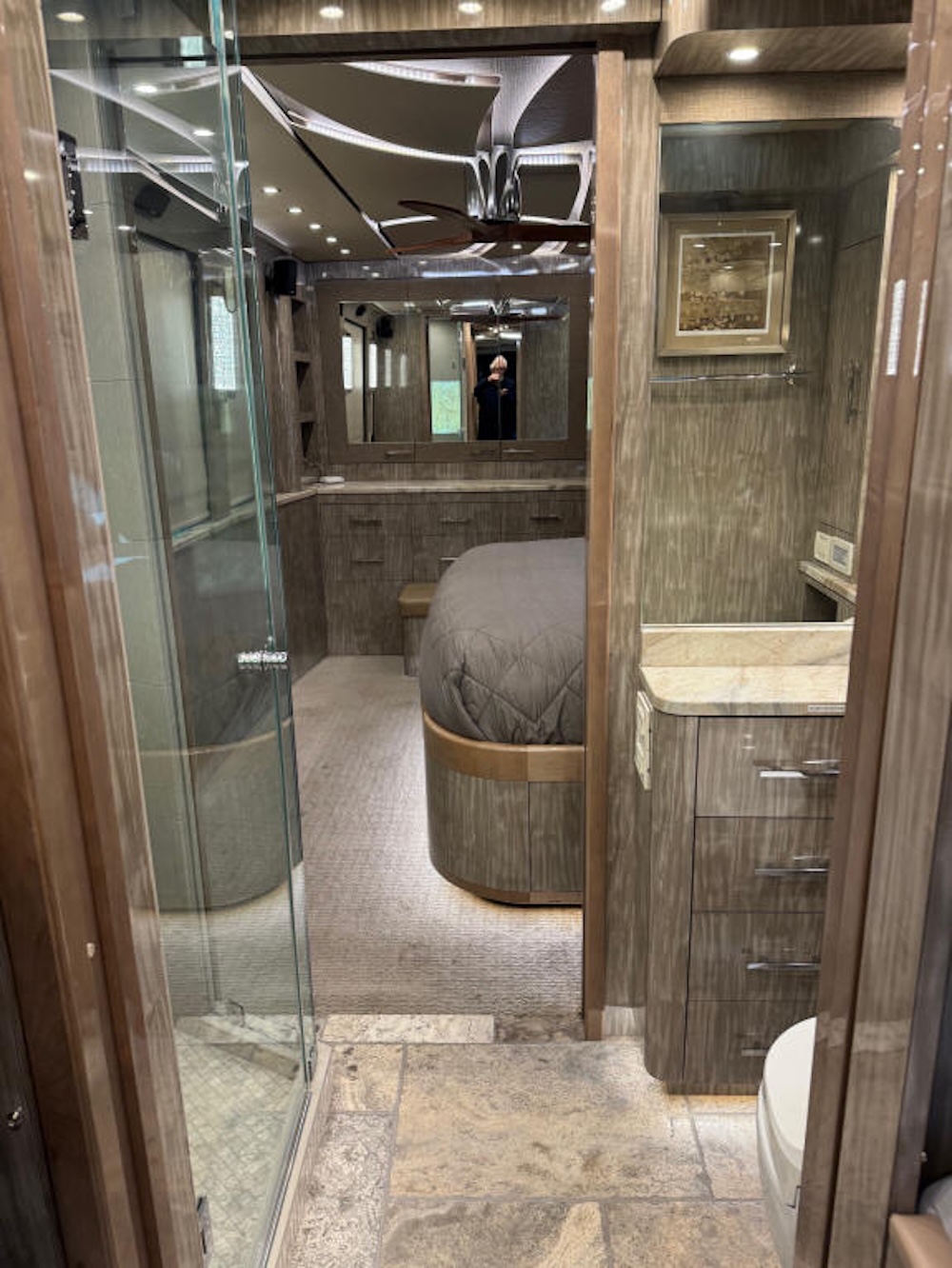 2015 Prevost Florida Coach X3 For Sale