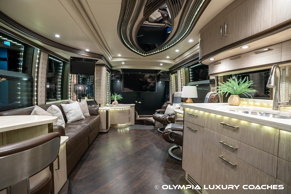 2015 Prevost Liberty H3-45 For Sale