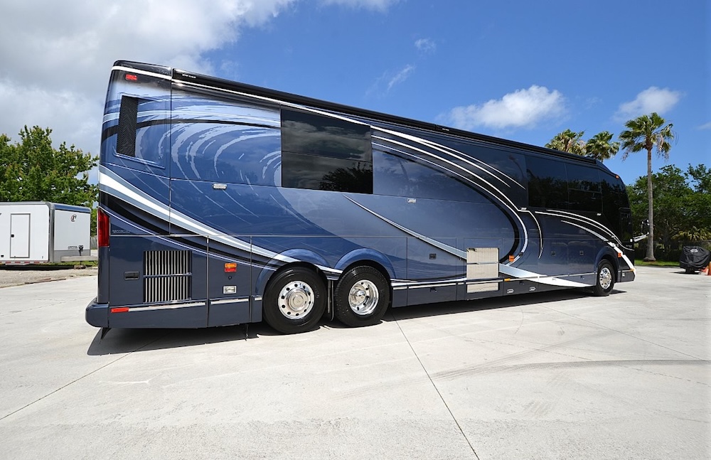 2015 Prevost Liberty H3-45 For Sale