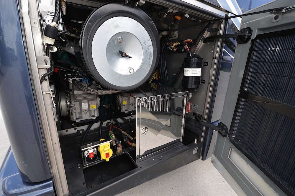 2015 Prevost Liberty H3-45 For Sale
