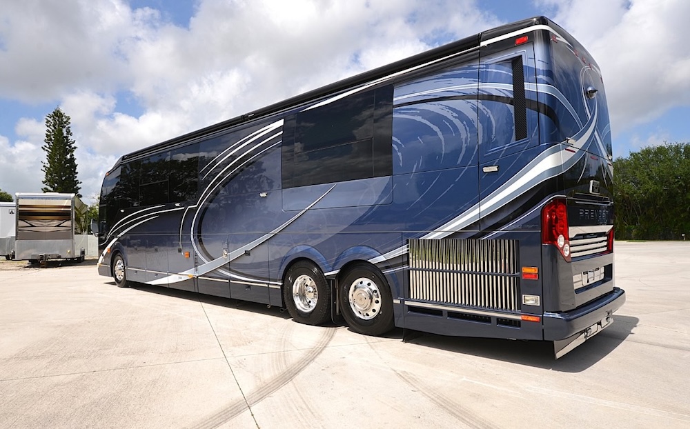 2015 Prevost Liberty H3-45 For Sale
