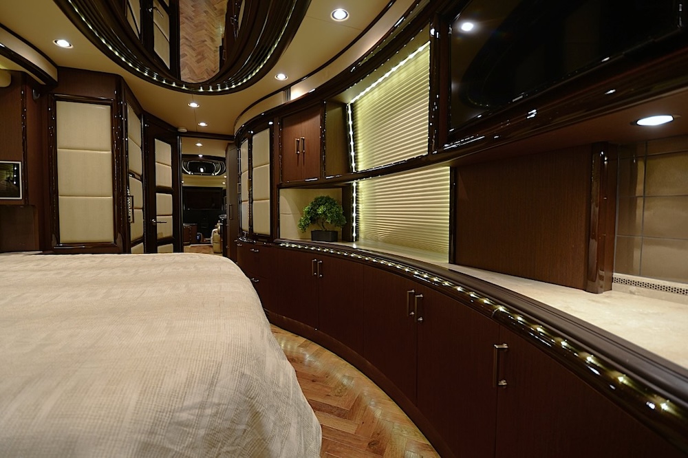 2015 Prevost Liberty H3-45 For Sale