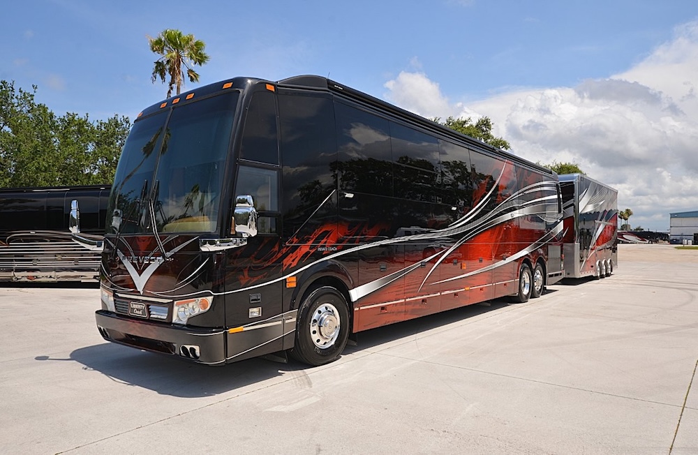 2013 Prevost Liberty H3-45 For Sale