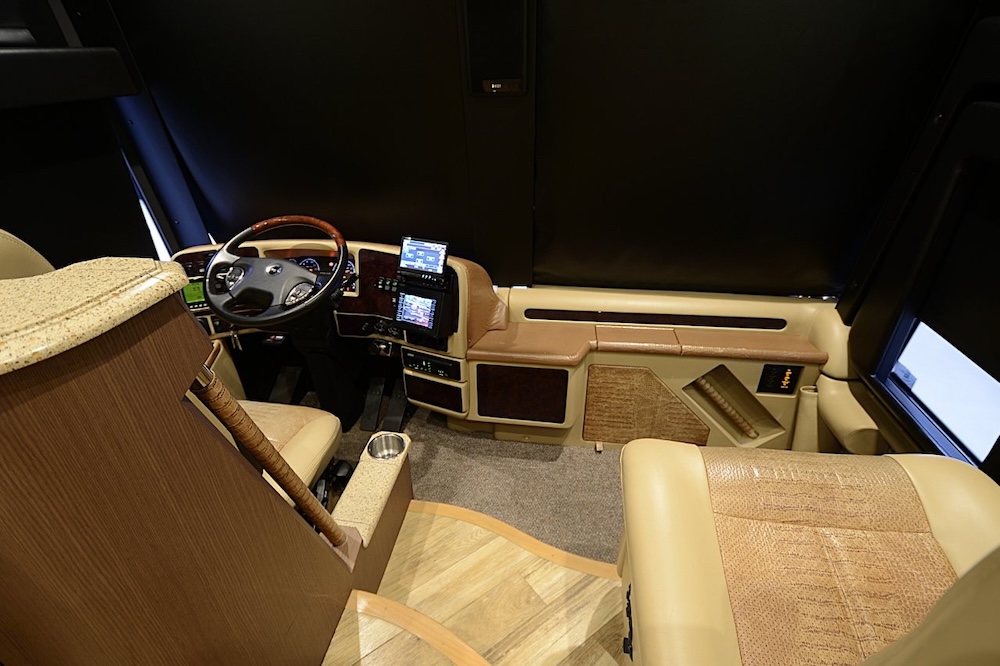2013 Prevost Liberty H3-45 For Sale