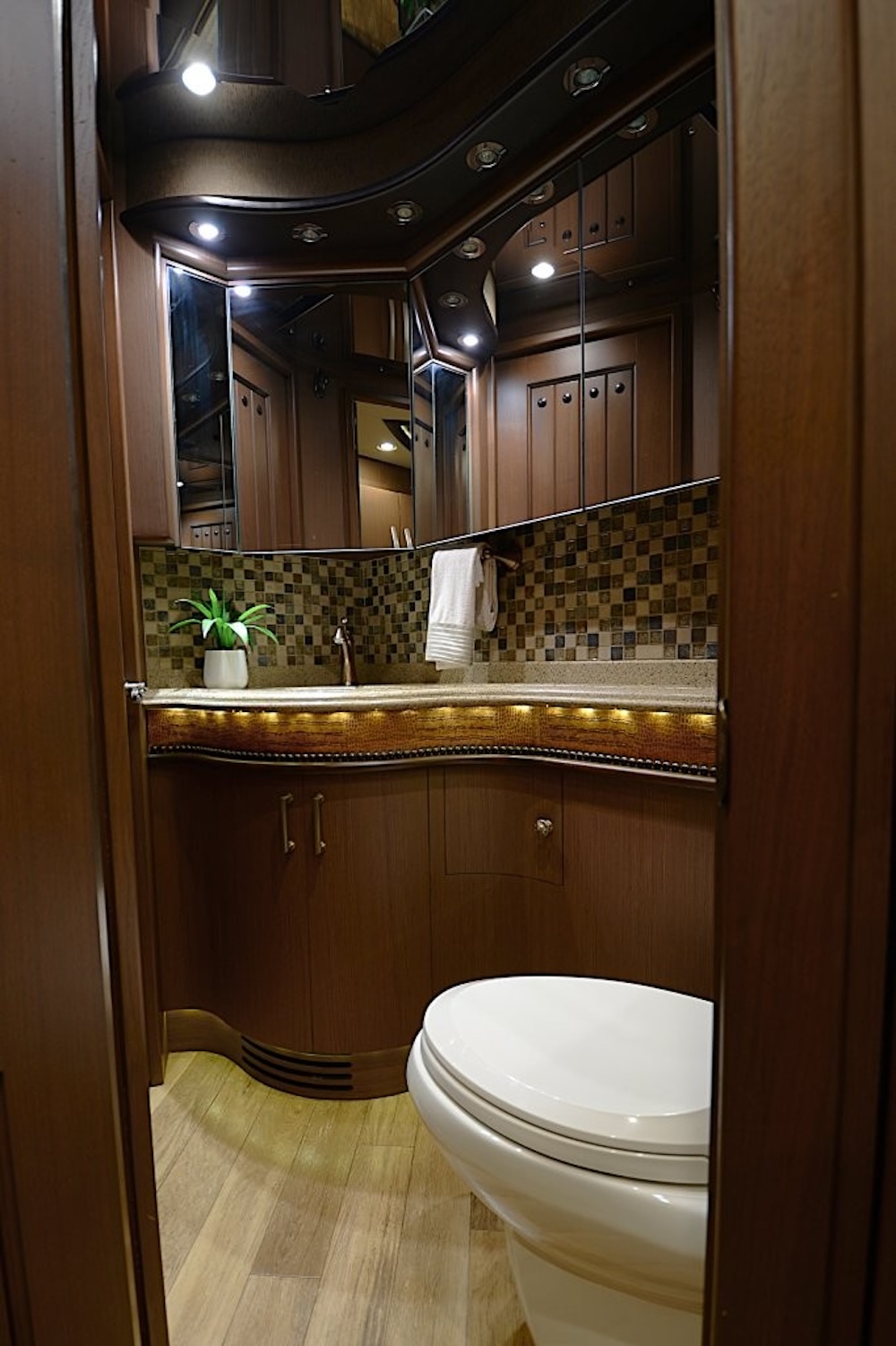2013 Prevost Liberty H3-45 For Sale