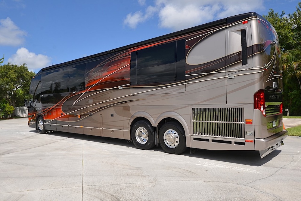 2015 Prevost Liberty H3-45 For Sale