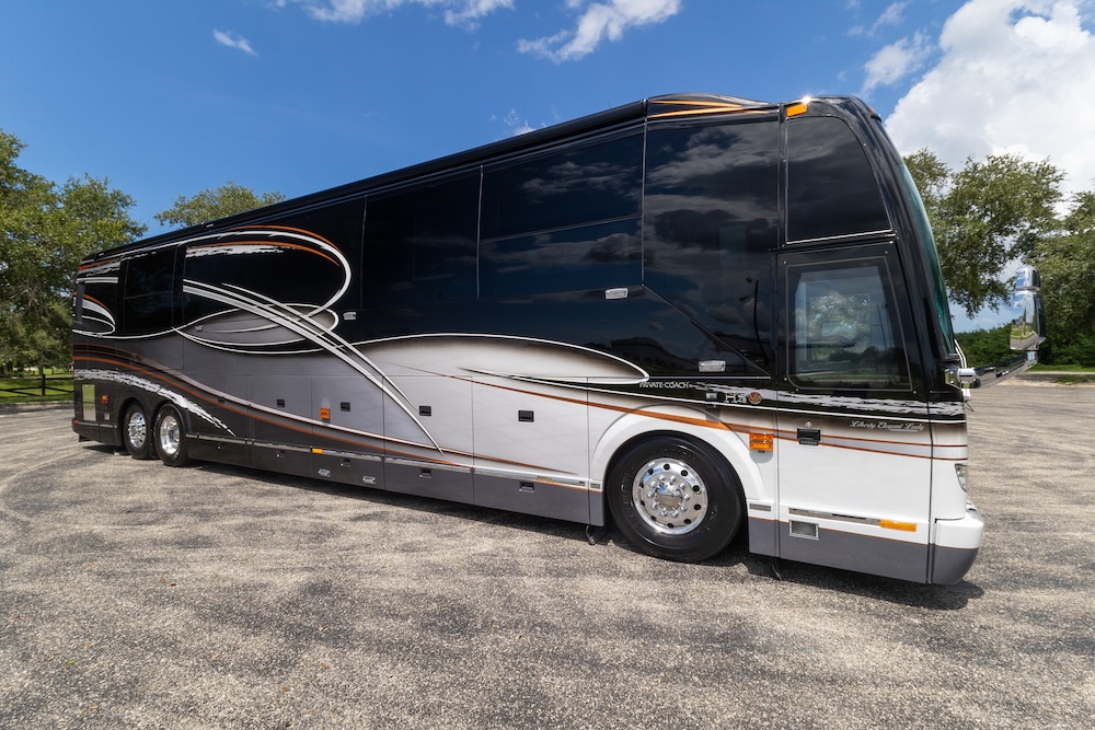 2015 Prevost Liberty H3-45 For Sale