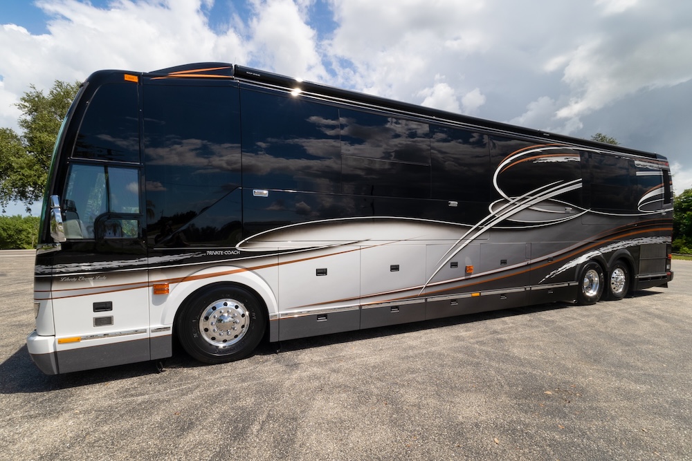 2015 Prevost Liberty H3-45 For Sale