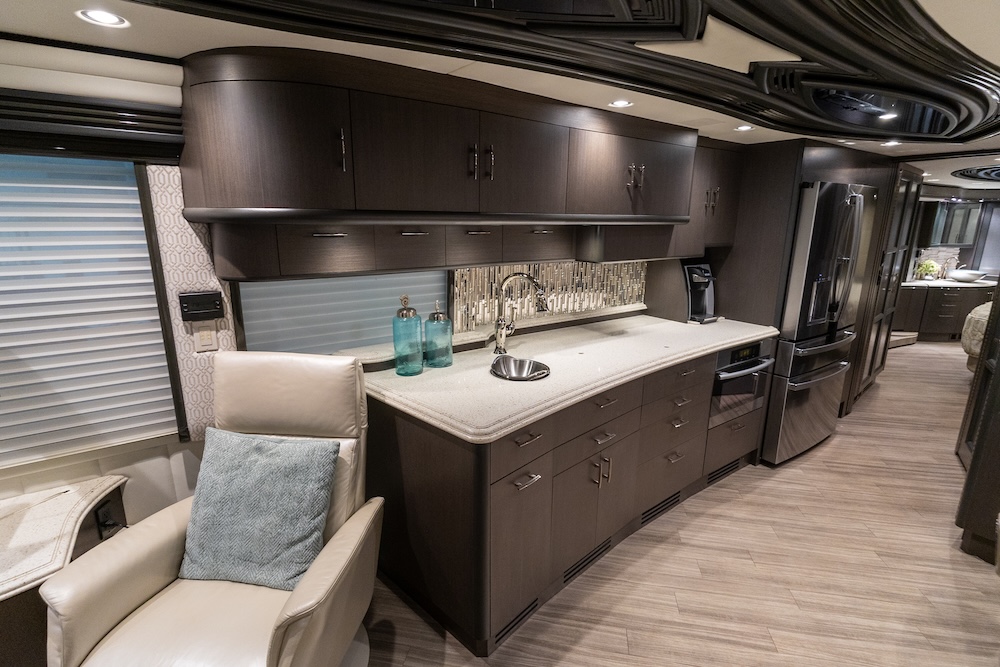 2015 Prevost Liberty H3-45 For Sale