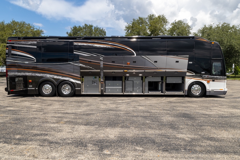 2015 Prevost Liberty H3-45 For Sale