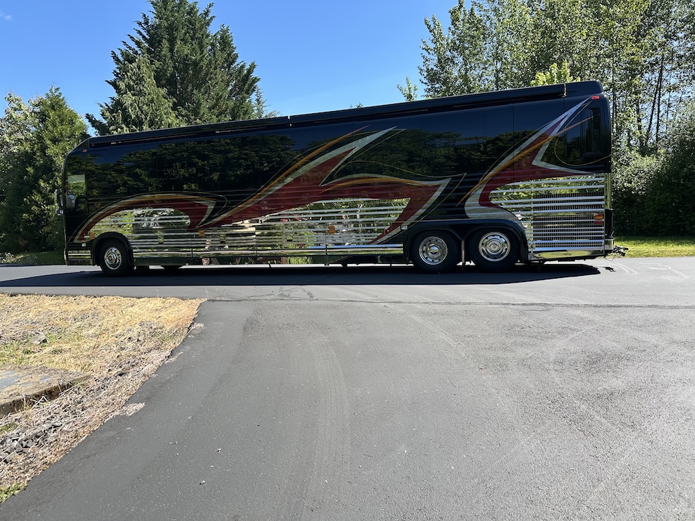 2015 Prevost Marathon X3 For Sale