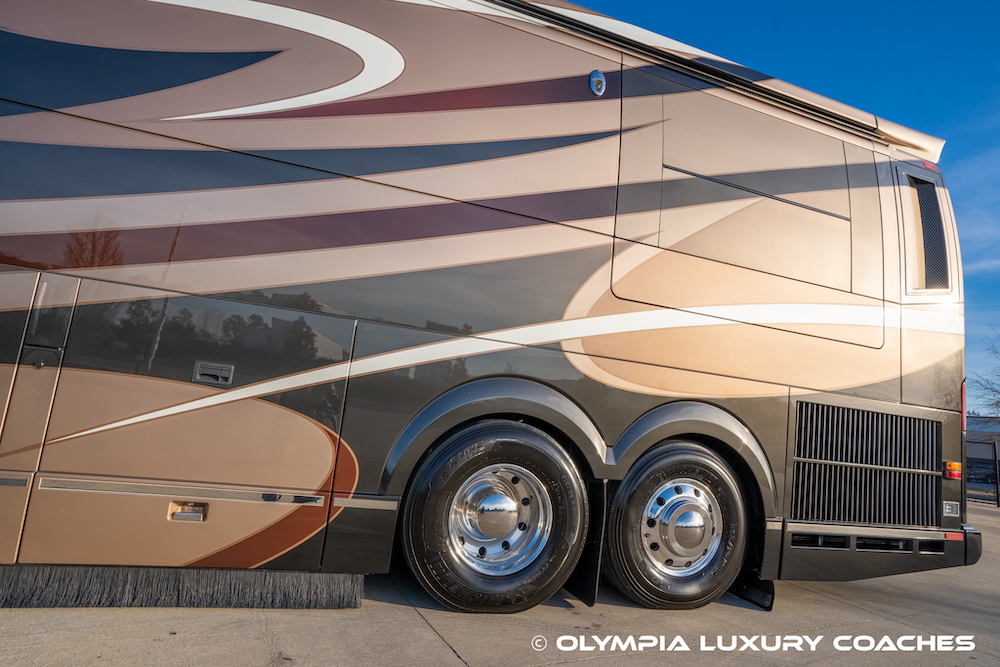 2015 Prevost Millennium H3-45 For Sale