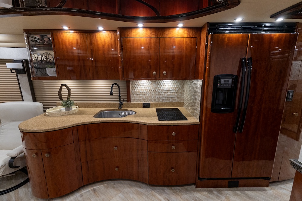 2015 Prevost Millennium H3-45 For Sale