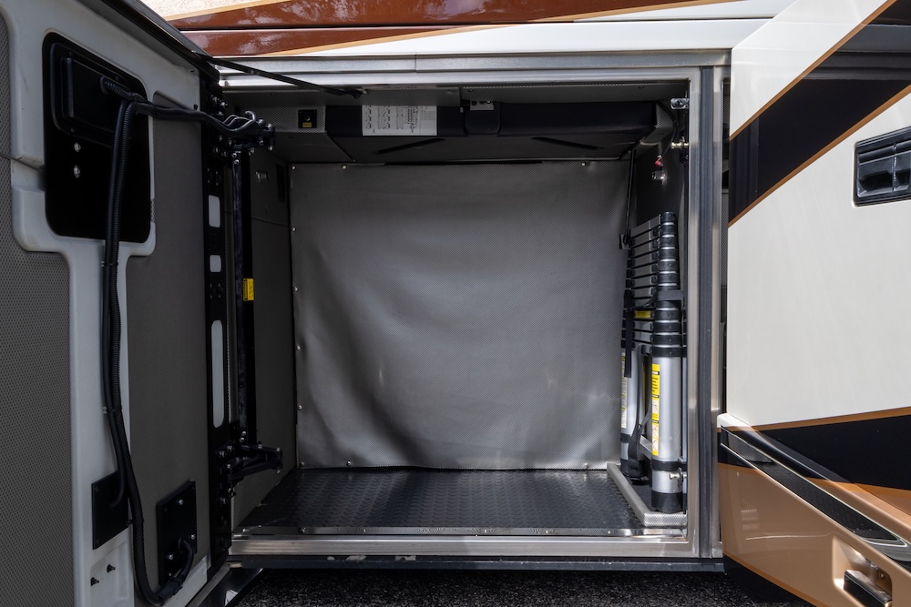 2015 Prevost Millennium H3-45 For Sale