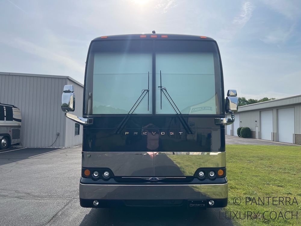 2015 Prevost Millennium X3 For Sale