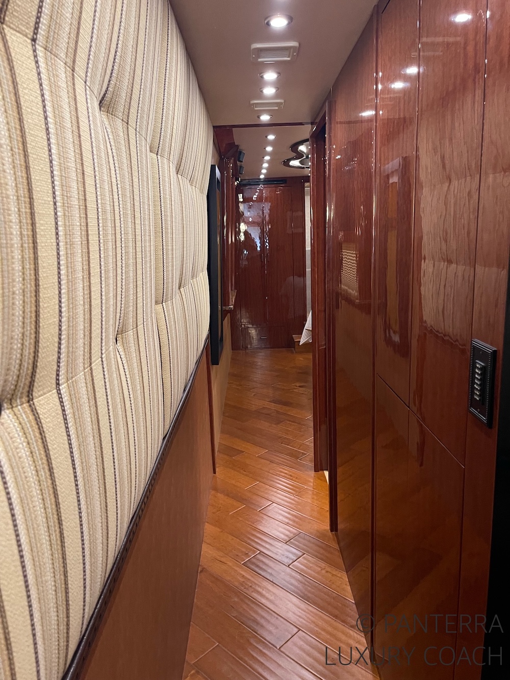 2015 Prevost Millennium X3 For Sale